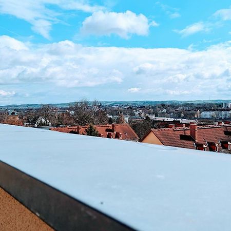 Rooftop Art Apartment, E-Roller,Ausblick,Wlan,Tv Хемниц Экстерьер фото