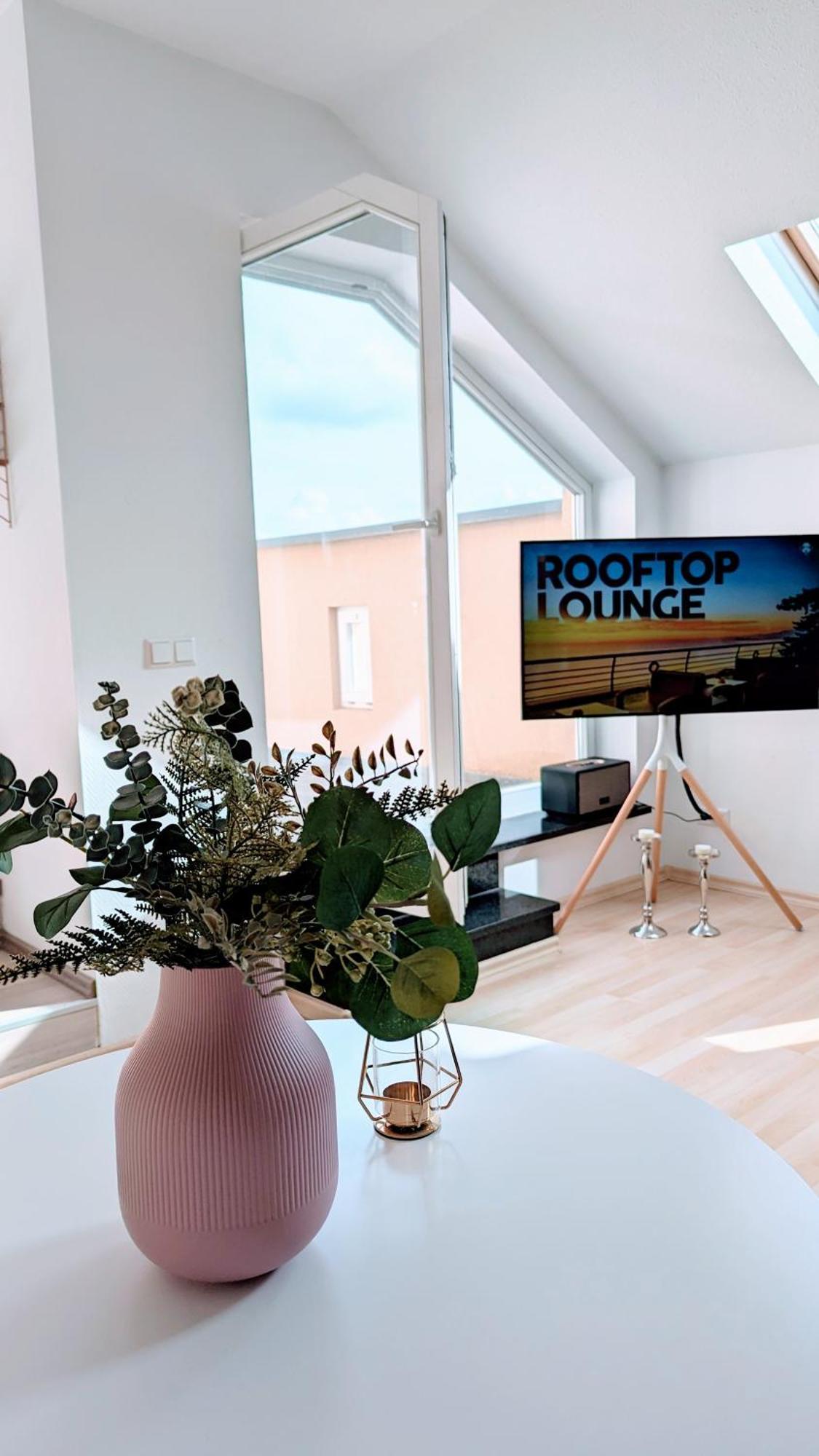 Rooftop Art Apartment, E-Roller,Ausblick,Wlan,Tv Хемниц Экстерьер фото